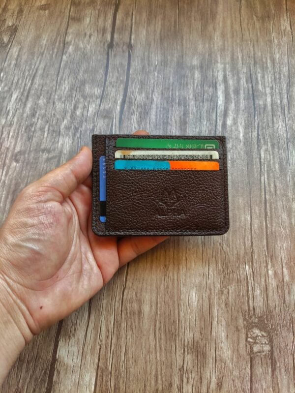 ⁦Card Holder Alpha .محفظة كروت ألفا ..جلد طبيعي⁩ - الصورة ⁦2⁩