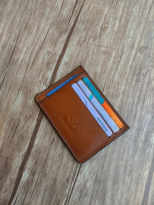 ⁦Card Holder Alpha.محفظة كروت ألفا جلد طبيعي⁩ - الصورة ⁦4⁩